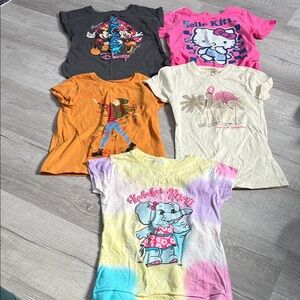 Girls t shirt lot size Small